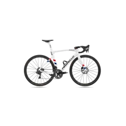 CADRE PINARELLO DOGMA F12 X-LIGHT DISK 2020 5 CADRE PINARELLO DOGMA F12 X-LIGHT DISK 2020 -ROUES Soldes Magasin cadre pinarello dogma f12 x light disk 2020 2