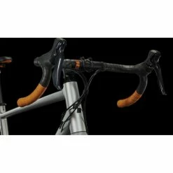 CUBE ATTAIN PRO 2023 6 CUBE ATTAIN PRO 2023 -ROUES Soldes Magasin cube attain pro 2023 1